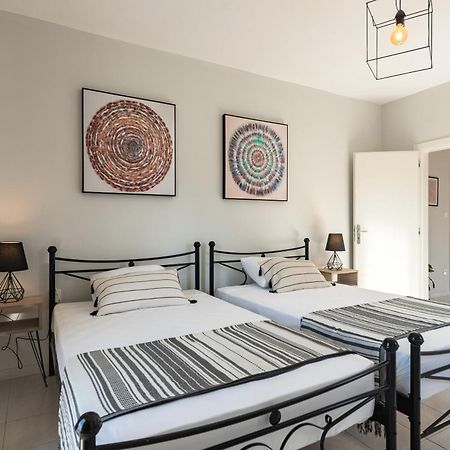 City Center Elite Suite Rhodes City 外观 照片